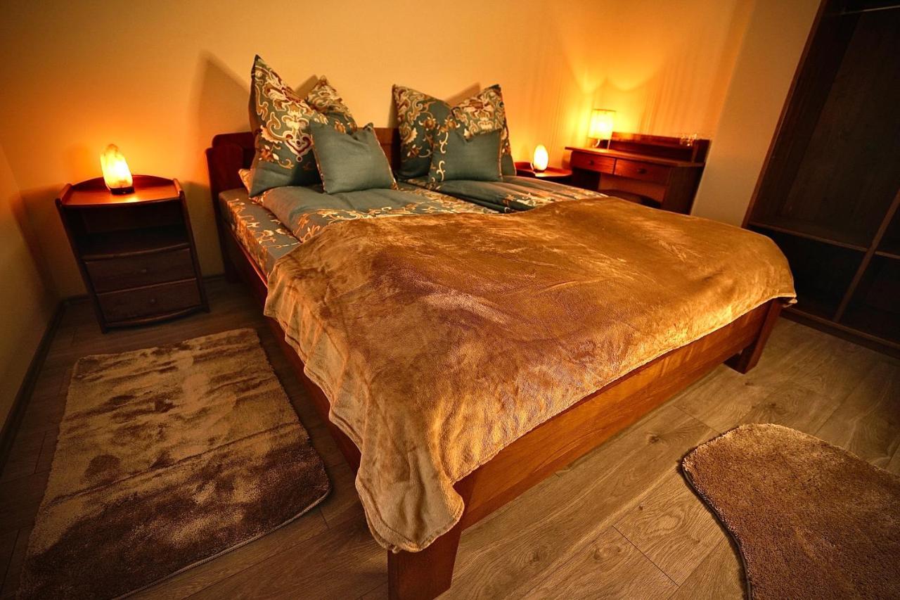 Bed and Breakfast Bacchus Pub Es Panzio Дунахарасті Екстер'єр фото